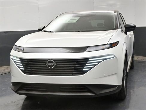 New 2025 Nissan Murano SL image 3