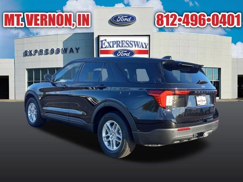 New 2026 Ford Explorer Active image 8