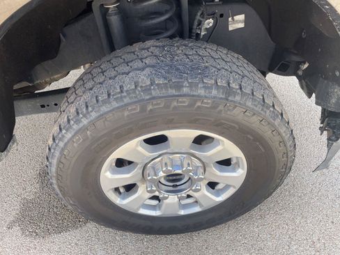 Used 2024 Ford F250 XLT w/ FX4 Off-Road Package AWD/4WD image 31