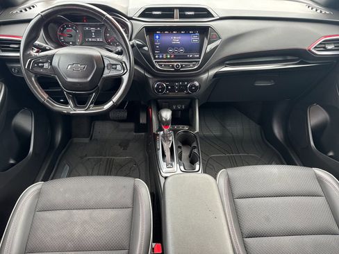 Used 2021 Chevrolet TrailBlazer RS w/ Convenience Package image 13
