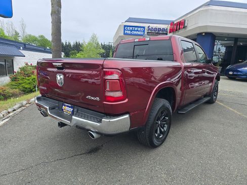 Used 2021 RAM 1500 Laramie AWD/4WD image 7