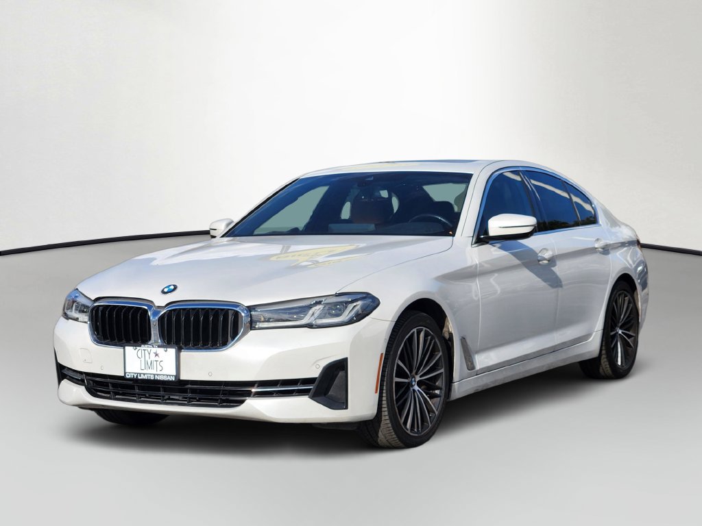 Used 2021 BMW 540i w/ Convenience Package RWD image 3