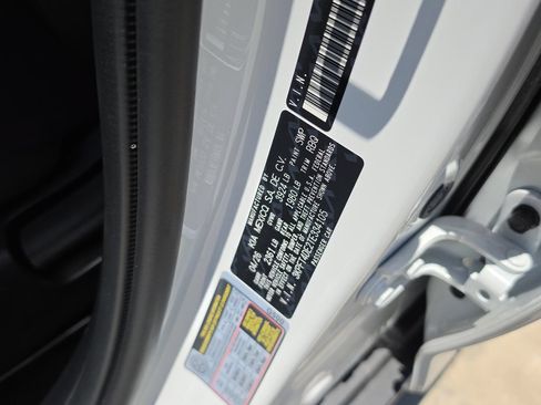 New 2026 Kia K4 FWD image 32