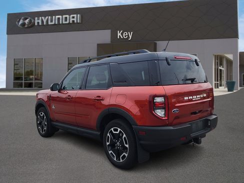 Used 2023 Ford Bronco Sport Outer Banks w/ Tech Package AWD/4WD image 5