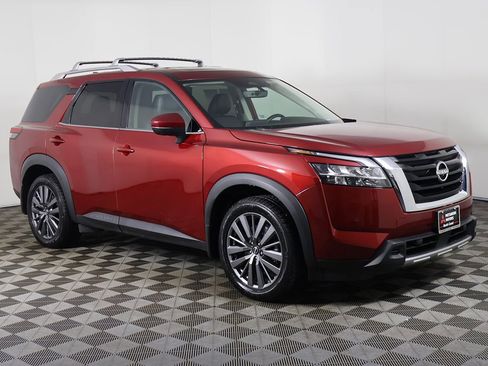 Used 2023 Nissan Pathfinder SL w/ SL Premium Package AWD/4WD image 58