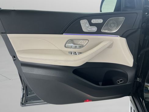Certified 2025 Mercedes-Benz GLE 53 AMG 4MATIC image 15