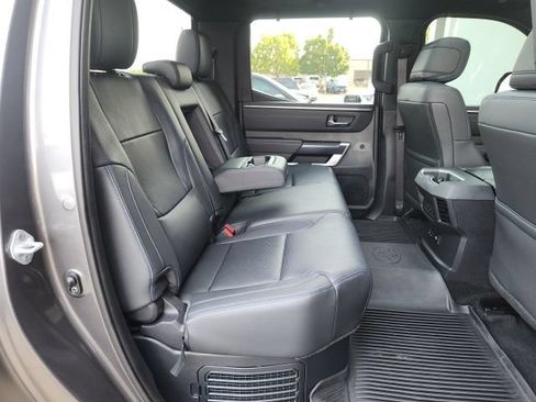 Used 2024 Toyota Tundra Platinum AWD/4WD image 25
