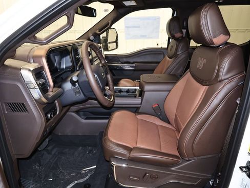 New 2026 Ford F350 King Ranch w/ Chrome Package AWD/4WD image 12