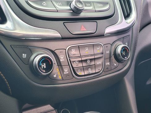 Used 2019 Chevrolet Equinox Premier image 33