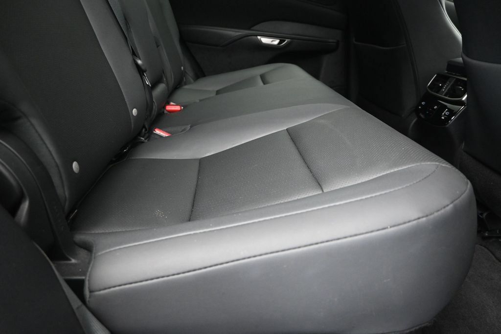 Used 2024 Lexus RX 350 FWD w/ Technology Package image 22