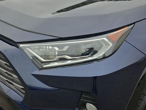 Used 2021 Toyota RAV4 XSE w/ XSE Grade Weather Package AWD/4WD image 31