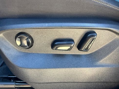 Used 2019 Volkswagen Atlas SE w/ Towing Package image 22