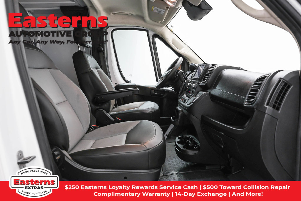 Used 2025 RAM ProMaster 2500 w/ Convenience Group FWD image 24