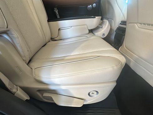 New 2026 Genesis GV80 3.5T Advanced AWD/4WD image 18