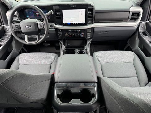 New 2026 Ford F250 XLT w/ XLT Premium Package AWD/4WD image 10