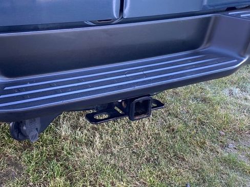 Used 2021 Nissan NV 3500 SL image 27