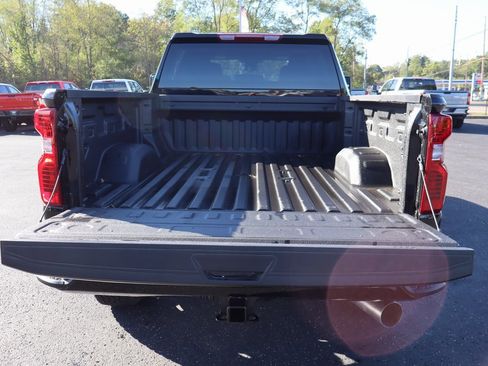 New 2025 Chevrolet Silverado 2500 Custom w/ Custom Value Package image 24