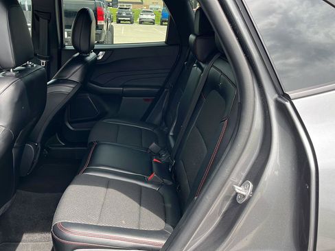Used 2025 Ford Escape ST-Line Select AWD/4WD image 26