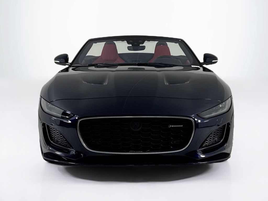 Certified 2024 Jaguar F-TYPE R-Dynamic RWD image 8