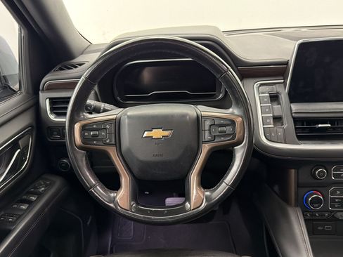 Used 2023 Chevrolet Suburban High Country w/ Premium Package 2 RWD image 11