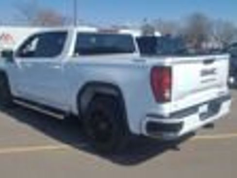 Used 2025 GMC Sierra 1500 Elevation image 2