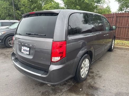 Used 2017 Dodge Grand Caravan SE w/ Power Window Group FWD image 9