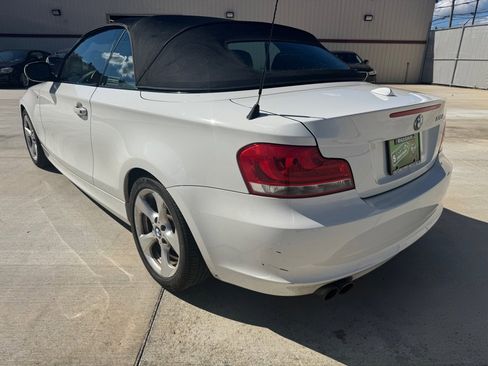 Used 2012 BMW 128i Convertible image 11