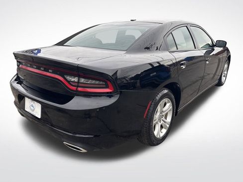 Used 2022 Dodge Charger SXT image 7