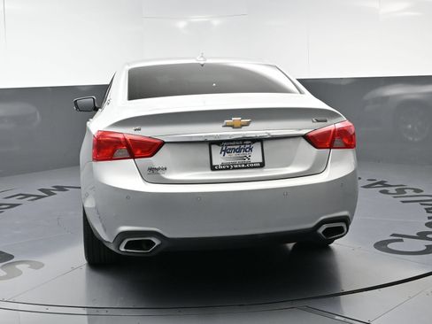 Used 2019 Chevrolet Impala Premier FWD image 18