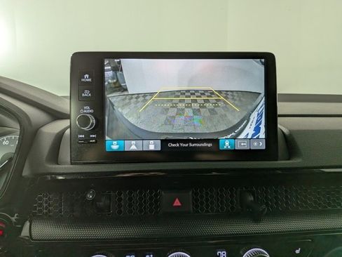 Used 2023 Honda CR-V Sport Touring image 6