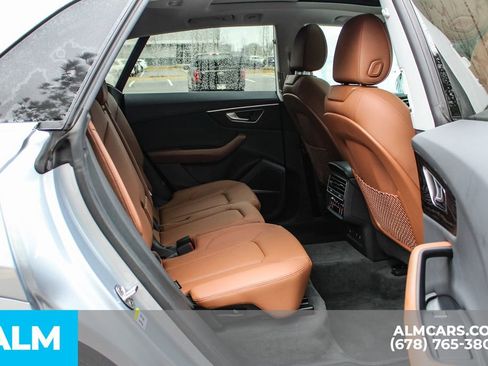 Used 2022 Audi Q8 Premium Plus image 19