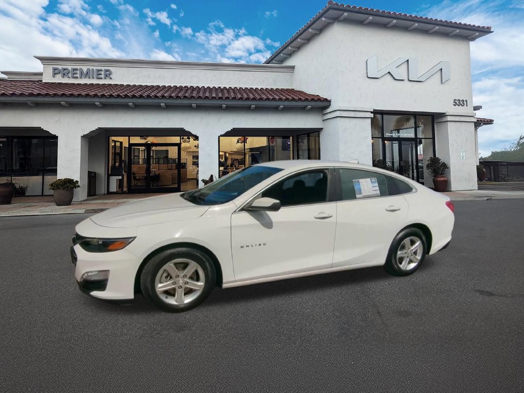 Used 2023 Chevrolet Malibu LT FWD image 4
