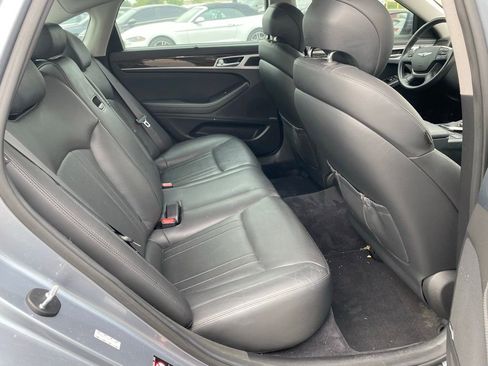 Used 2017 Genesis G80 3.8 w/ Option Group 02 RWD image 12