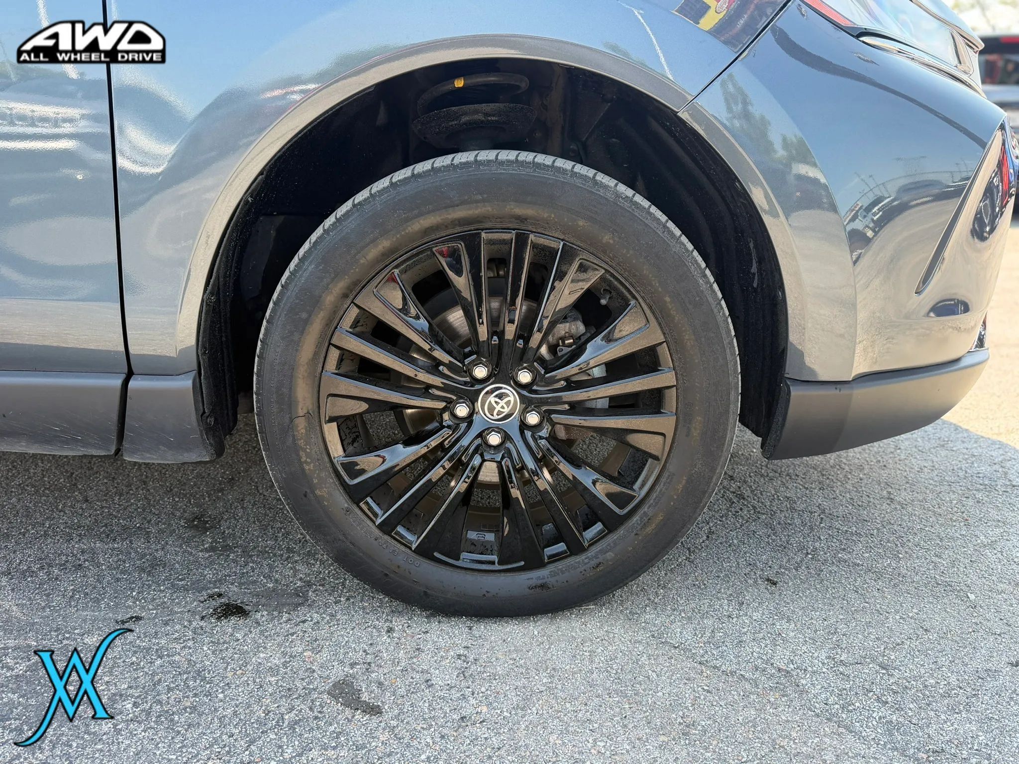 Used 2021 Toyota Venza Limited w/ Advanced Technology Package AWD/4WD image 9