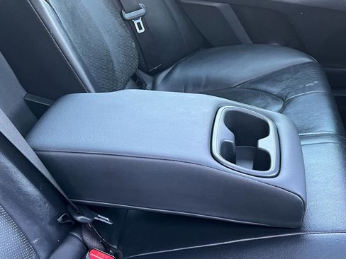 Used 2018 Toyota Camry XSE image 29