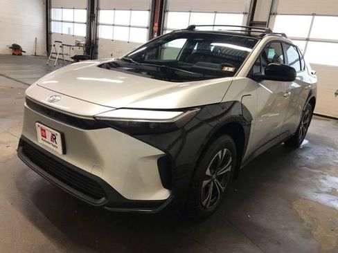 Certified 2025 Toyota bZ4X AWD w/ Weather Package image 3