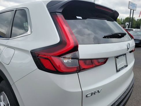 Used 2025 Honda CR-V LX image 37