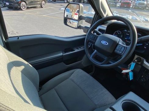 Used 2025 Ford F250 XLT image 24
