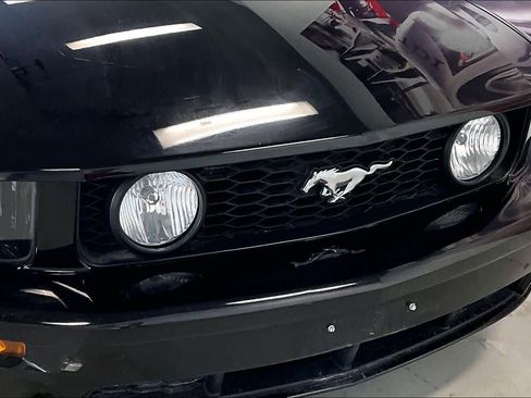 Used 2006 Ford Mustang GT image 28