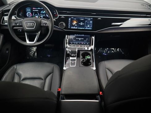 Used 2023 Audi Q8 Premium w/ Convenience Package image 8