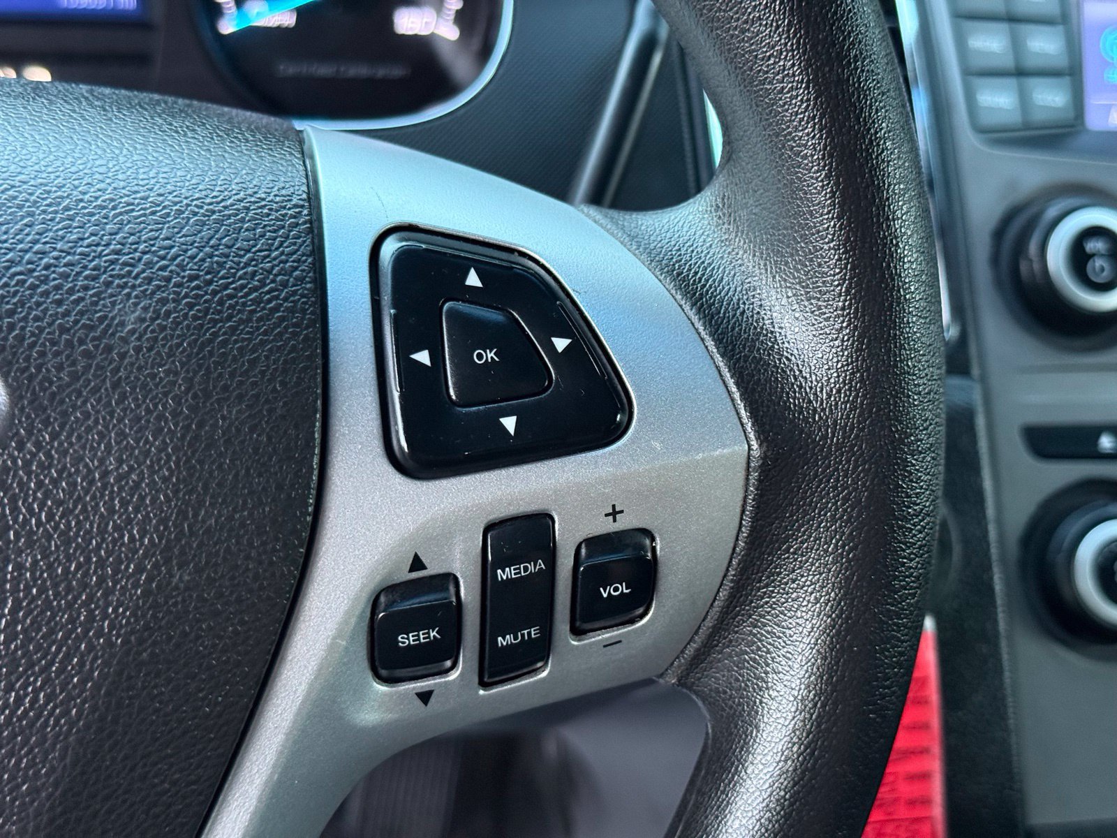 Used 2017 Ford Taurus Police Interceptor AWD image 29