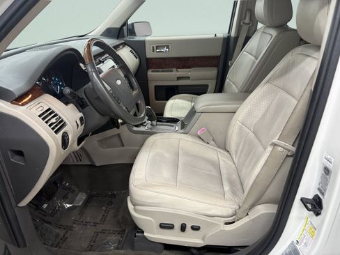 Used 2012 Ford Flex Limited FWD image 12