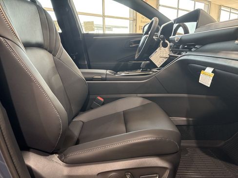 New 2026 Toyota Crown XLE image 25