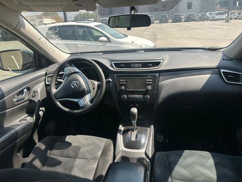 Used 2014 Nissan Rogue S AWD/4WD image 8