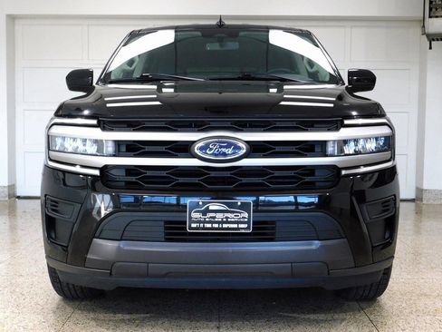 Used 2024 Ford Expedition XLT image 4