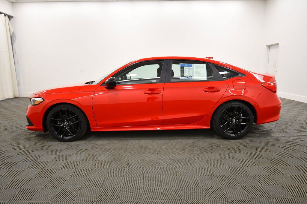 Used 2024 Honda Civic Sport image 4