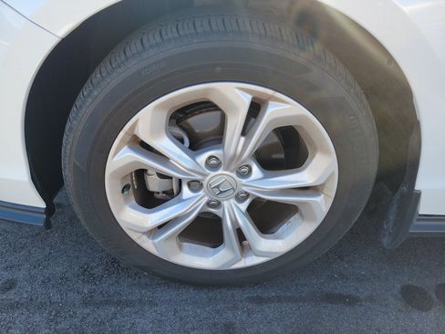 Used 2024 Honda Accord LX image 6