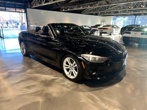 Used 2018 BMW 430i Convertible image 10