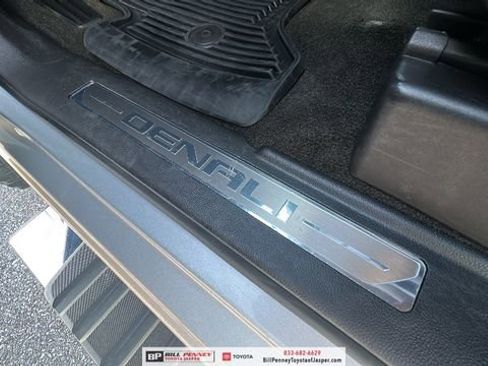 Used 2018 GMC Sierra 1500 Denali image 22