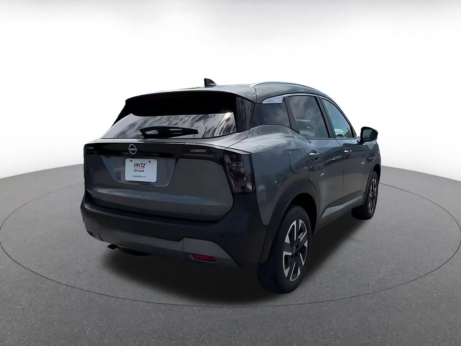 Used 2026 Nissan Kicks SV w/ Cold Weather Package AWD/4WD image 14